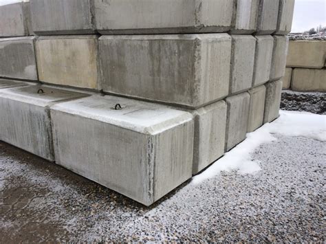 What Are the Uses of Precast Cement Blocks?
